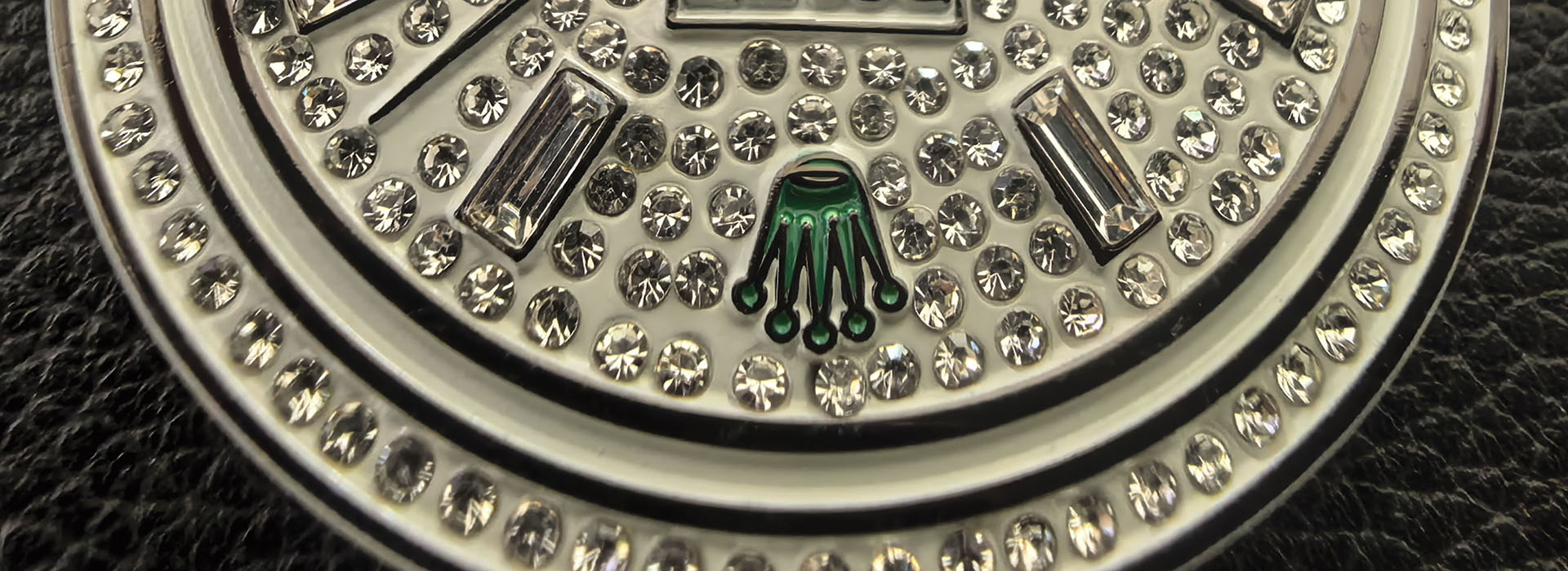 Custom made  Professional Medals with your logo and lanyard