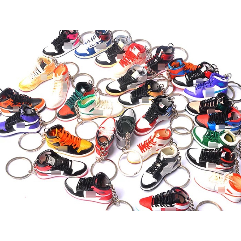 wholesale famous brands mini sneaker keychain with box and bag