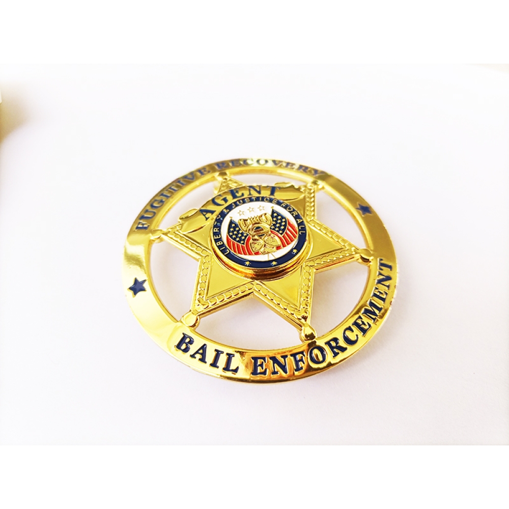 Souvenir enamel security military Police badge